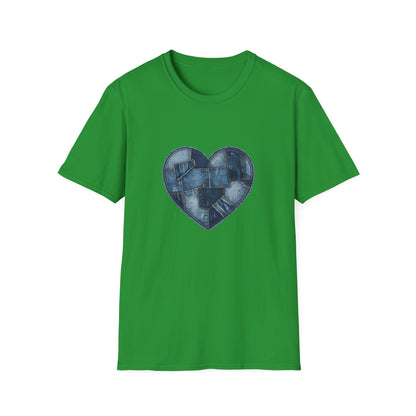Patchwork Denim Heart T-Shirt | Blue Jean Heart DesignTricou Unisex Premium Gildan Softstyle 64000 – 100% Bumbac & Confort Modern