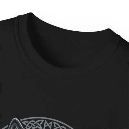 Tricou Lup Unisex Gildan 2000 – Wolf Design Shirt, Nordic Style Tee, Tricou Masculin Puternic, Cadou pentru Iubitori de Lupi