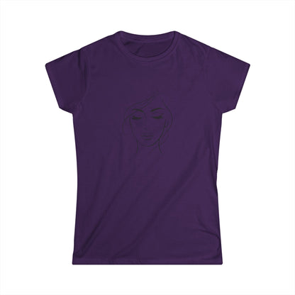 Minimal Line Art Woman Face Tee | Feminine Portrait Tricou Damă Softstyle Premium 100% Bumbac – Tricou Feminin Modern cu Design Elegant și Confort Premium
