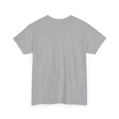 Tricou Gildan 5000 “MOVE FREE” – Bumbac 100% Rezistent, Confort Zilnic & Stil Streetwear Autentic