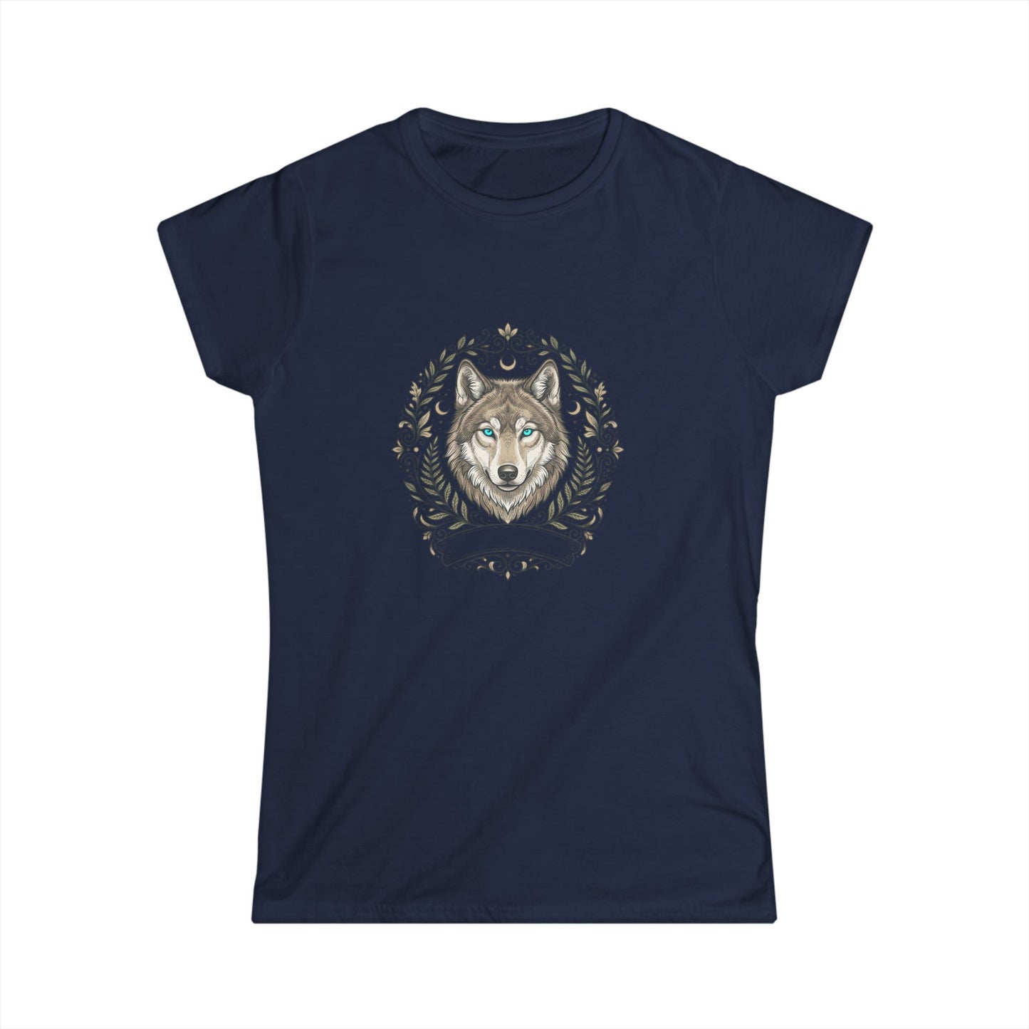 Tricou Lup Damă Softstyle – Wolf Aesthetic Shirt, Tricou Mystic Femei, Spiritual Tee, Cadou pentru Iubitoare de Natură
