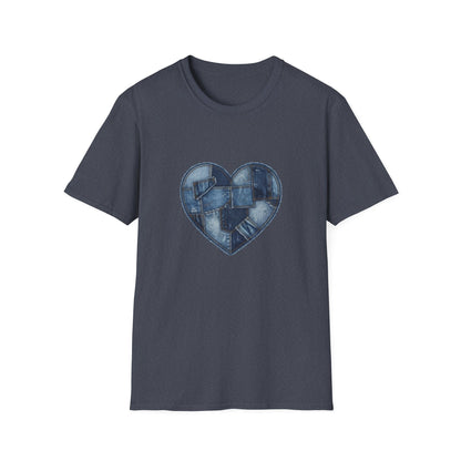 Patchwork Denim Heart T-Shirt | Blue Jean Heart DesignTricou Unisex Premium Gildan Softstyle 64000 – 100% Bumbac & Confort Modern