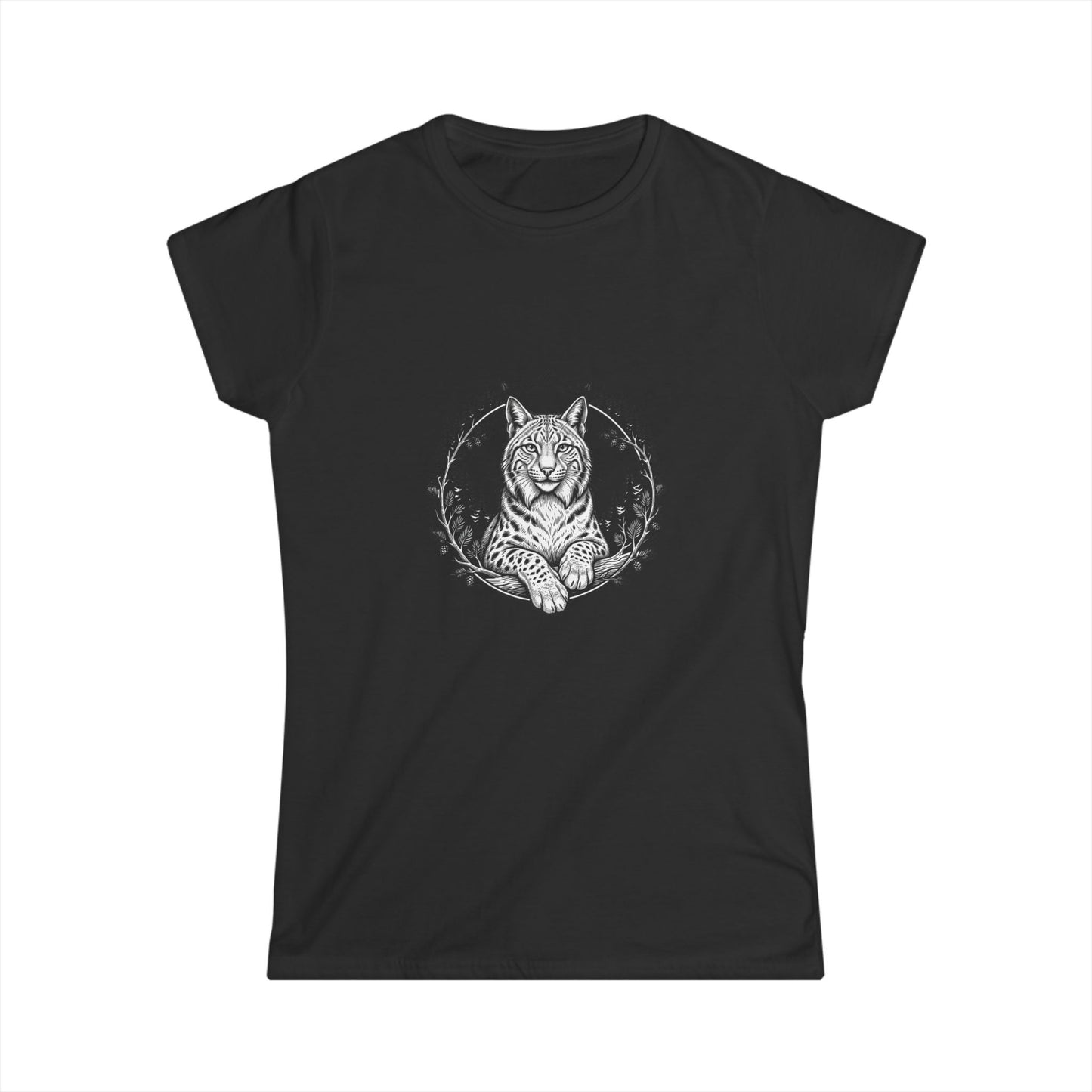 Lynx Forest Illustration Tee | Mountain Pines Wildlife ShirtTricou Damă Softstyle – Bumbac Premium, Croială Feminină & Confort Zilnic