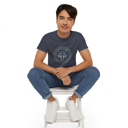 Tricou Lup Unisex Gildan 2000 – Wolf Design Shirt, Nordic Style Tee, Tricou Masculin Puternic, Cadou pentru Iubitori de Lupi